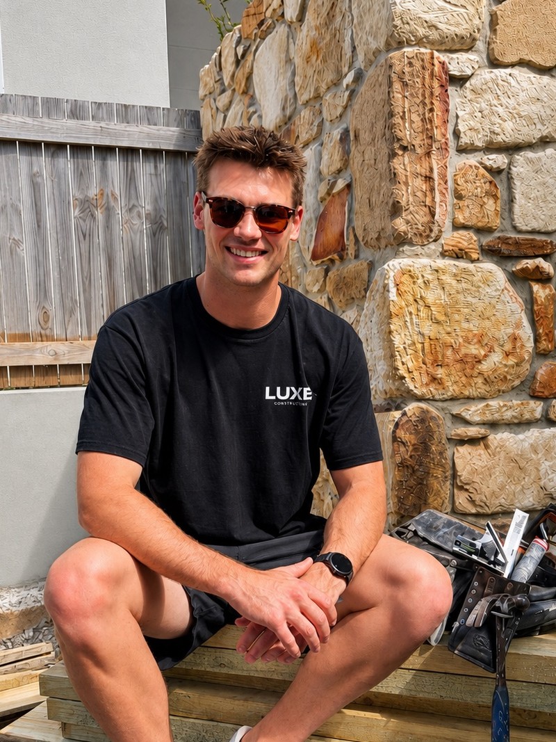 Liam O'Hara, Luxe Constructions